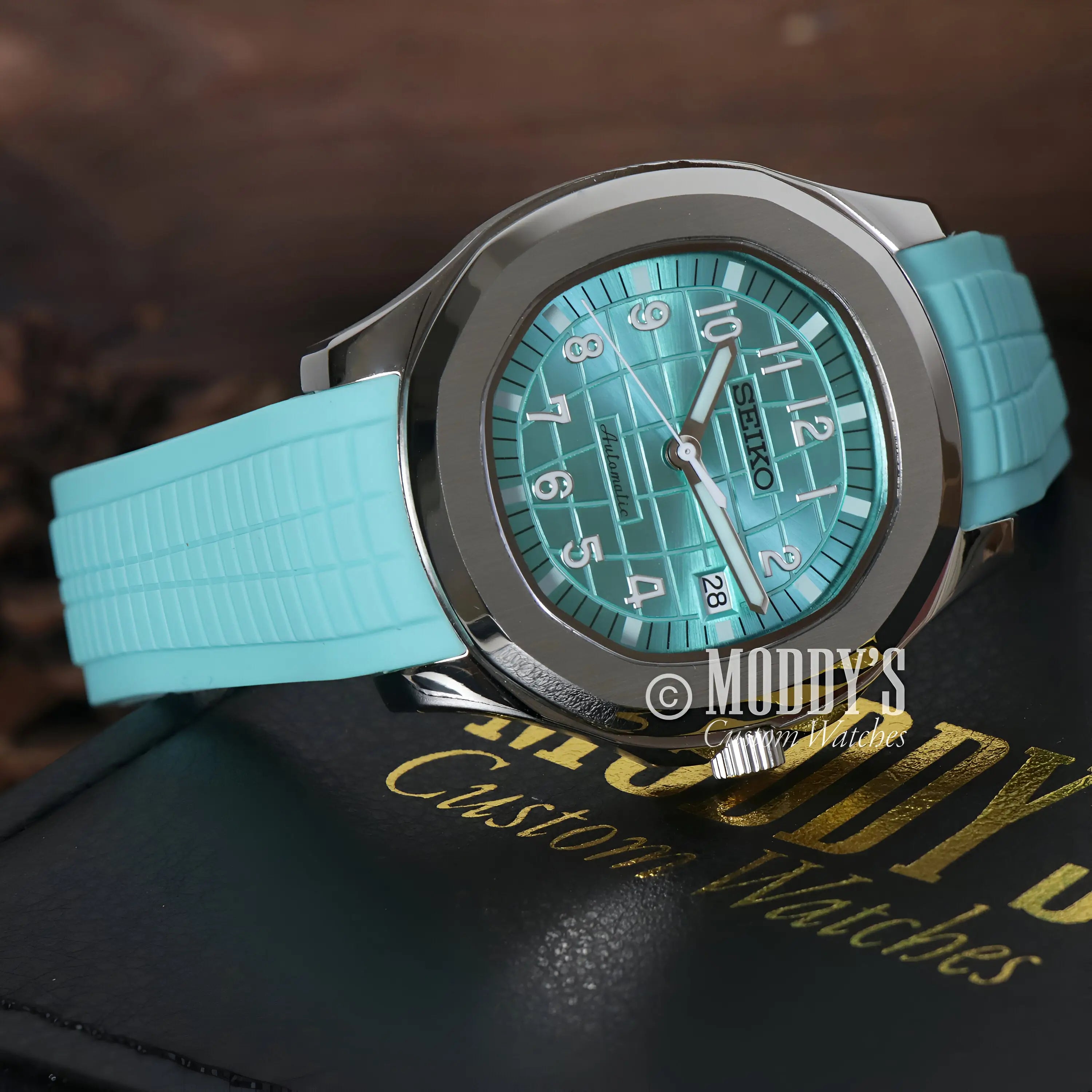 Seikonaut | Tiffany Metallic Blue