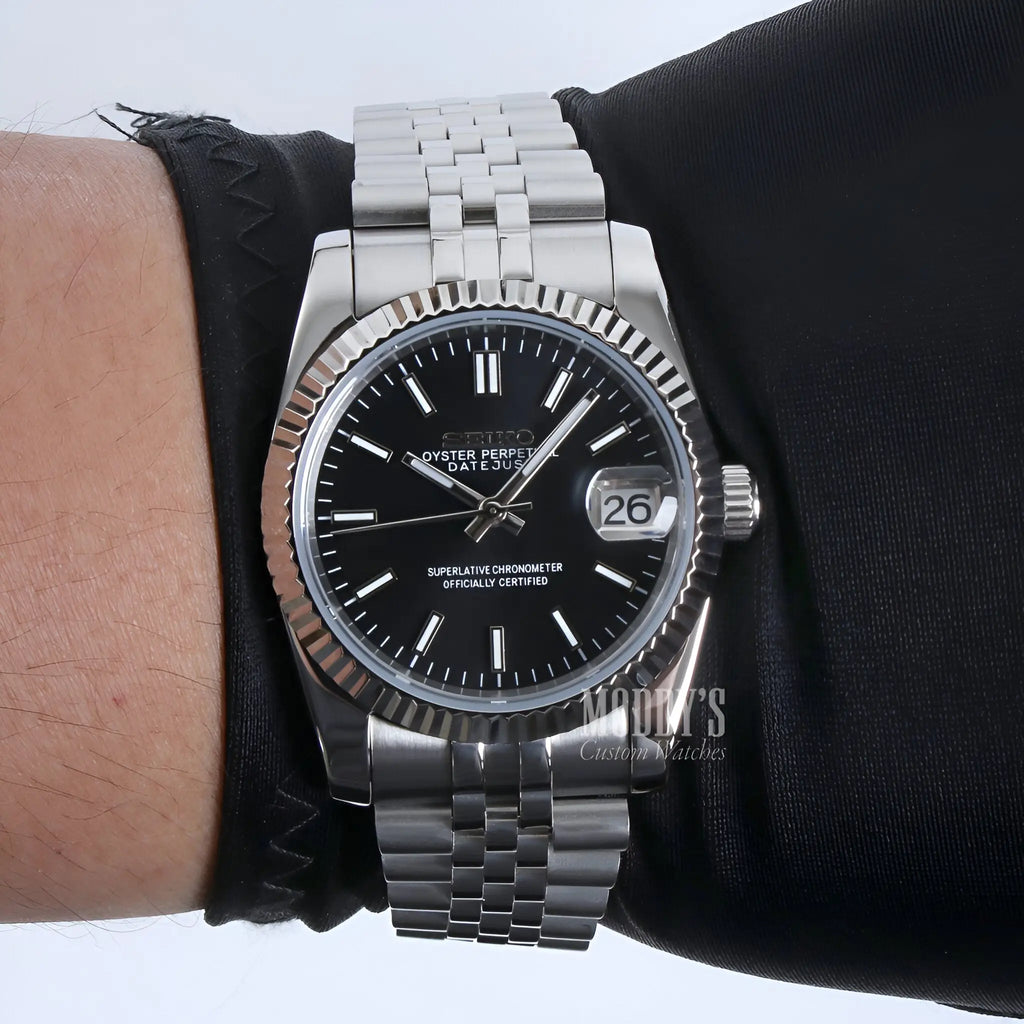 Seikojust | Classic Black