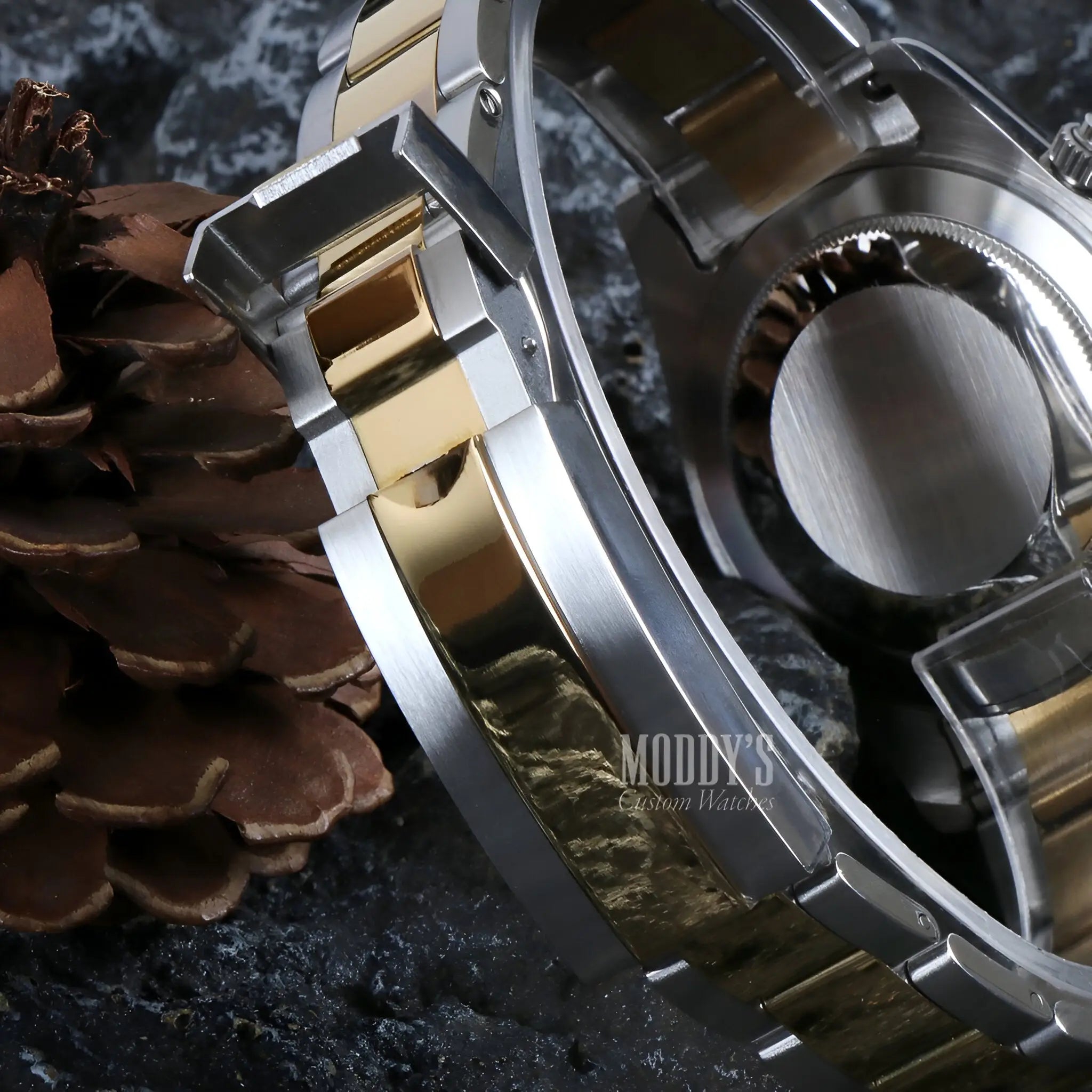 Seitona | Silver - Gold (White)