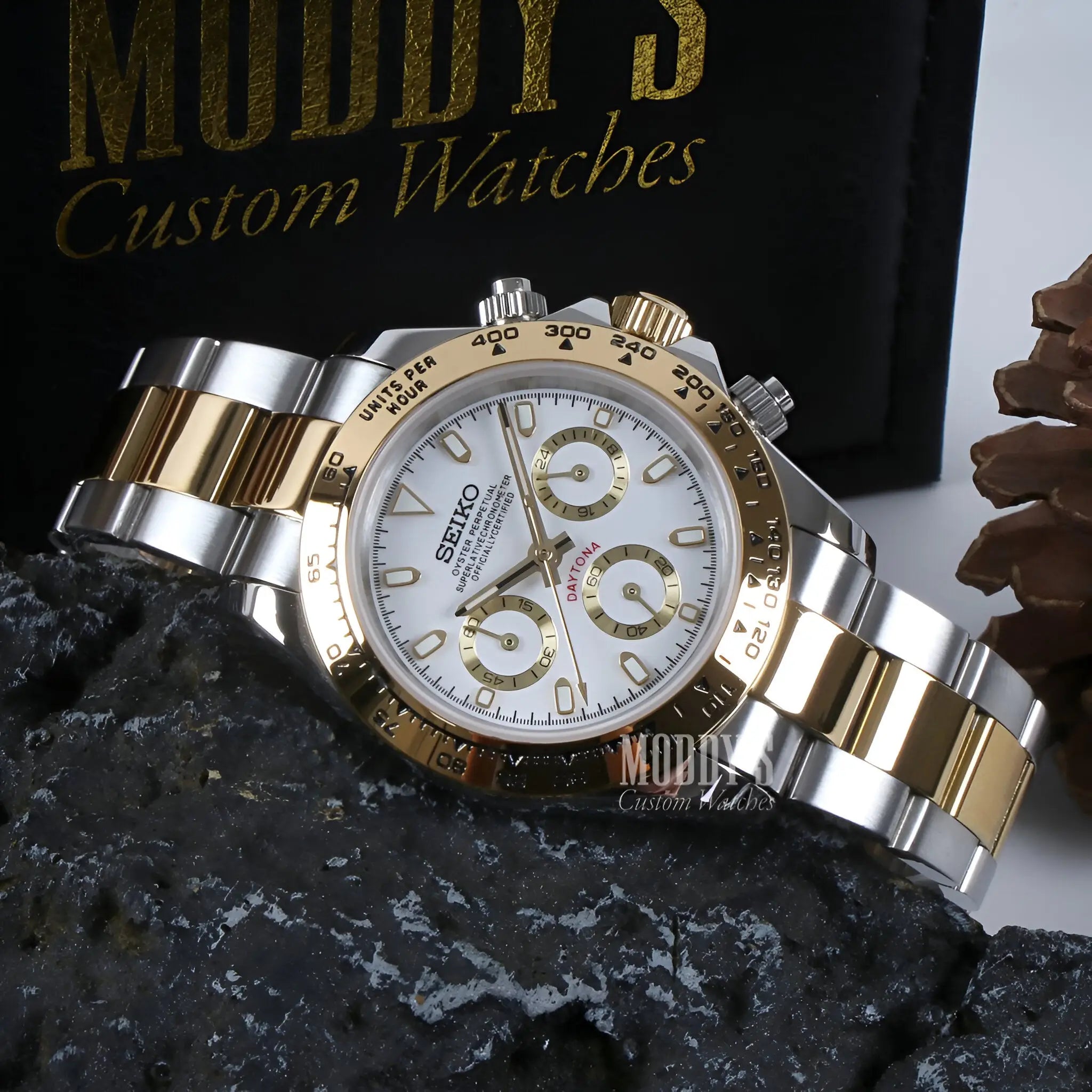 Seitona | Silver - Gold (White)