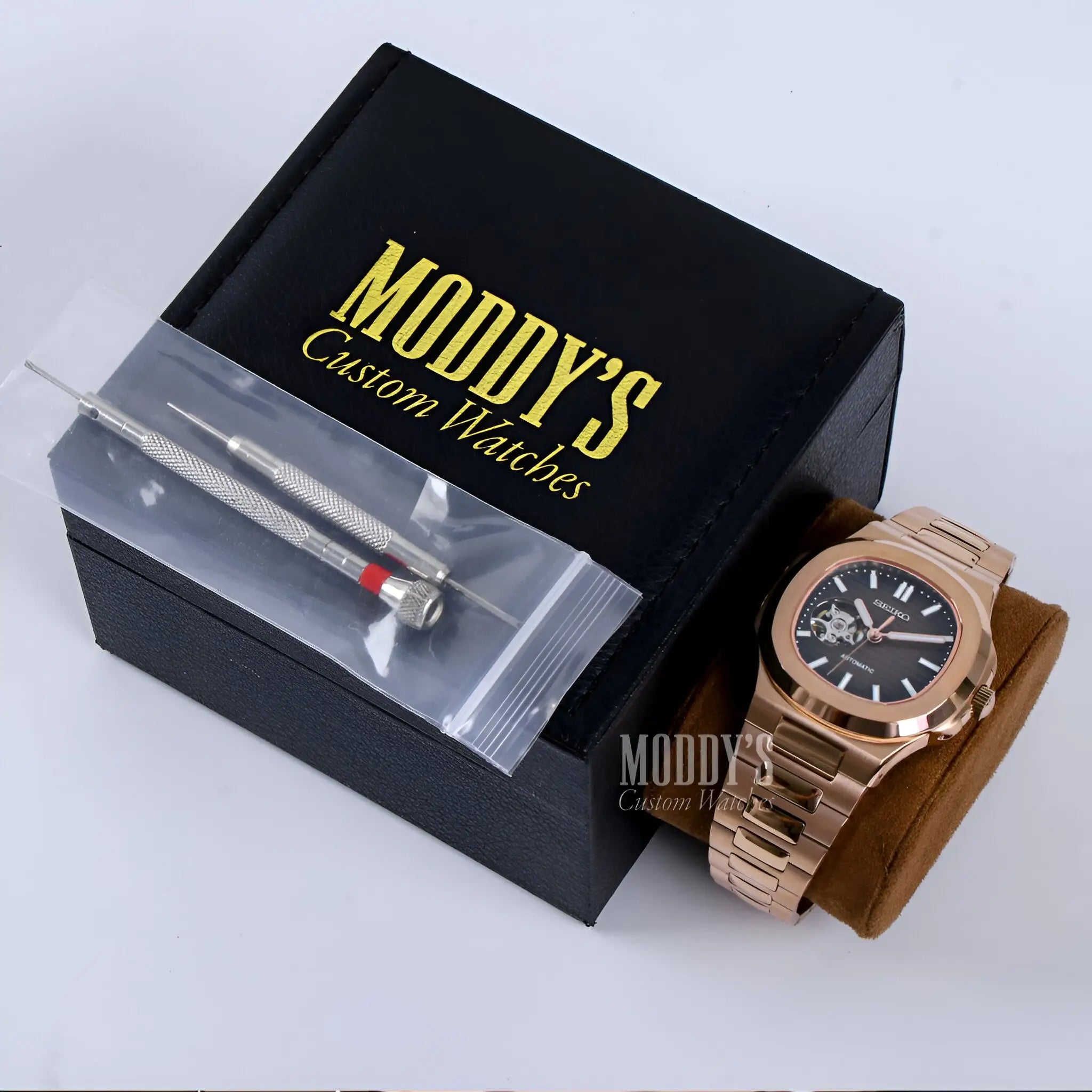 Nautiko | Rose Gold Chocolate Open Heart