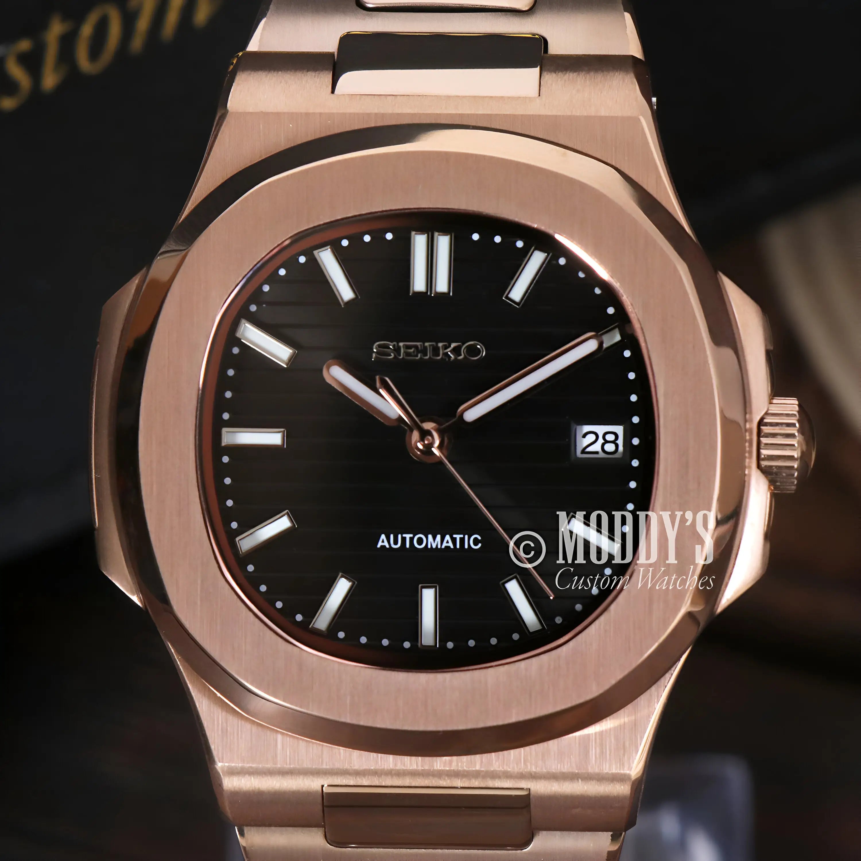 Nautiko | Rose Gold Black