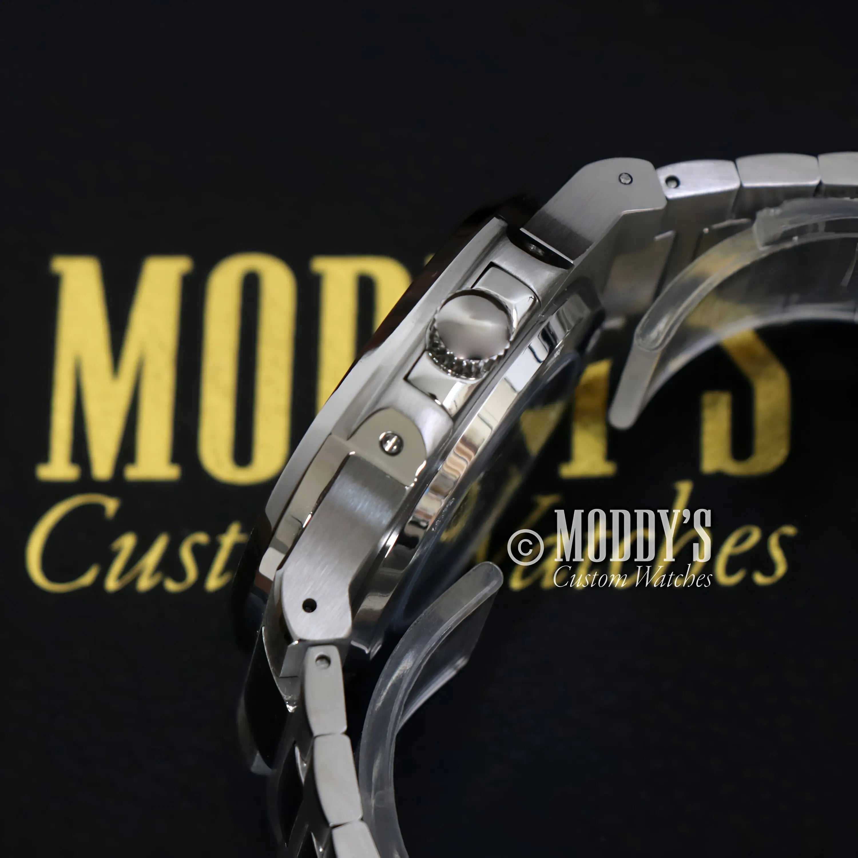 Nautiko | Minimalist Silver