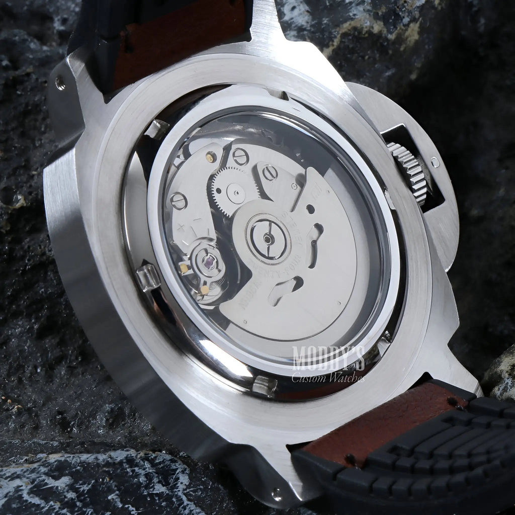 Paneiko | Brown Leather