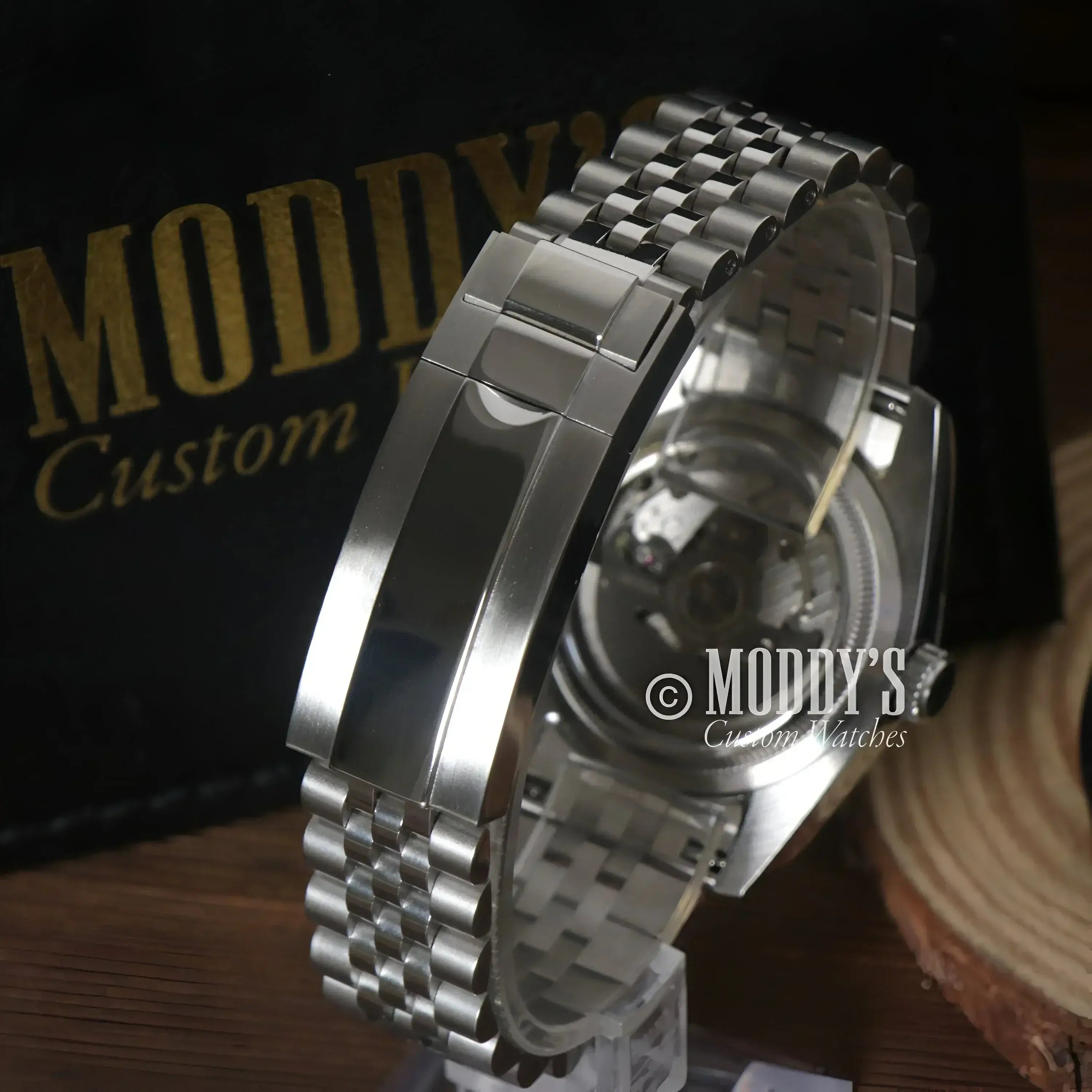 Seikojust | Green Roman