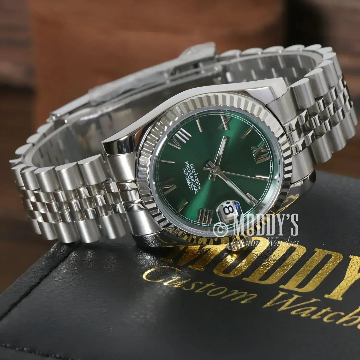 Seikojust | Green Roman